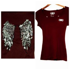 GBG By Guess Maroon Tee Swoop Neckline Sequin Silver Angel Wings XS